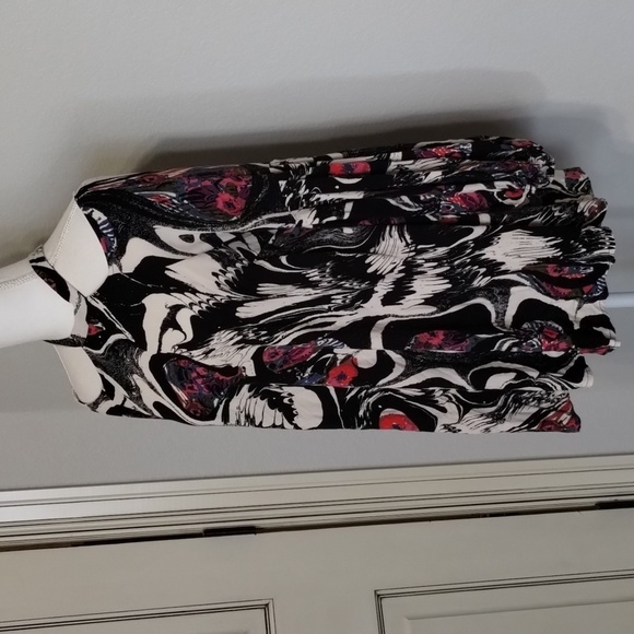 Free People Drift Away open  shoulder size small balloon sleeve blouse relaxed - Picture 3 of 10